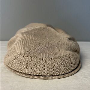 Kangol Tropic 504 Ventair Flat Cap Beige Medium